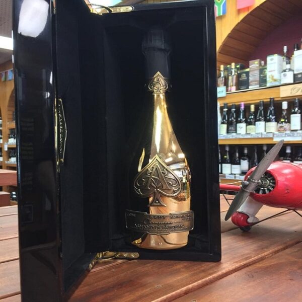 Armand de brignac champagne