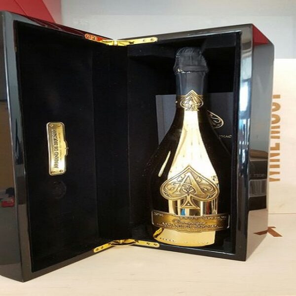 Armand de brignac champagne